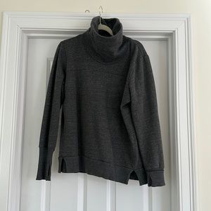 ALO Yoga Charcoal Gray Haze Sweatshirt